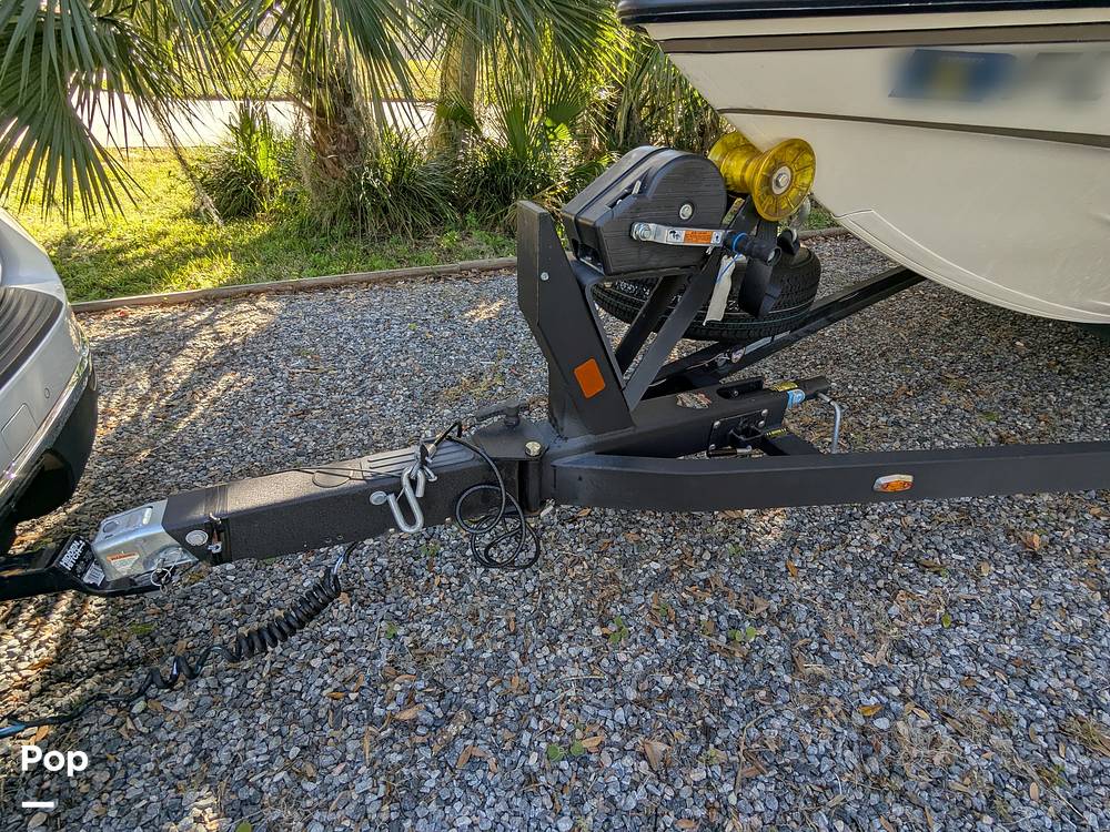 Slide: The Image of Ranger Boats Reata 212 LS 2019 - 14968019