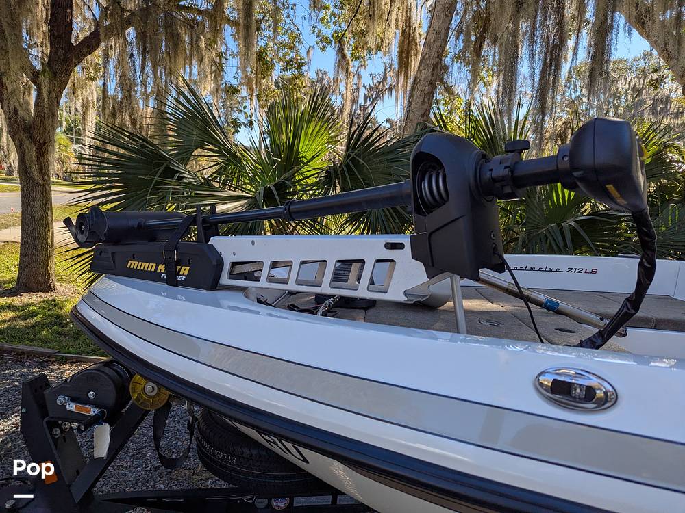 Slide: The Image of Ranger Boats Reata 212 LS 2019 - 14968038