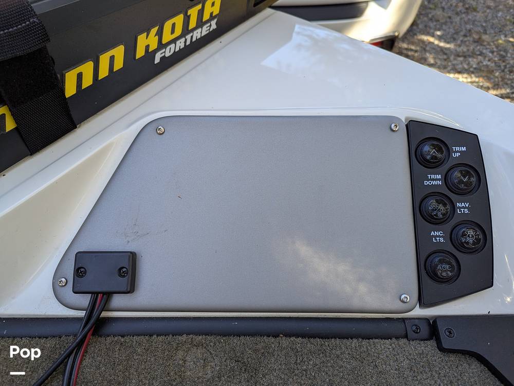 Slide: The Image of Ranger Boats Reata 212 LS 2019 - 14968046