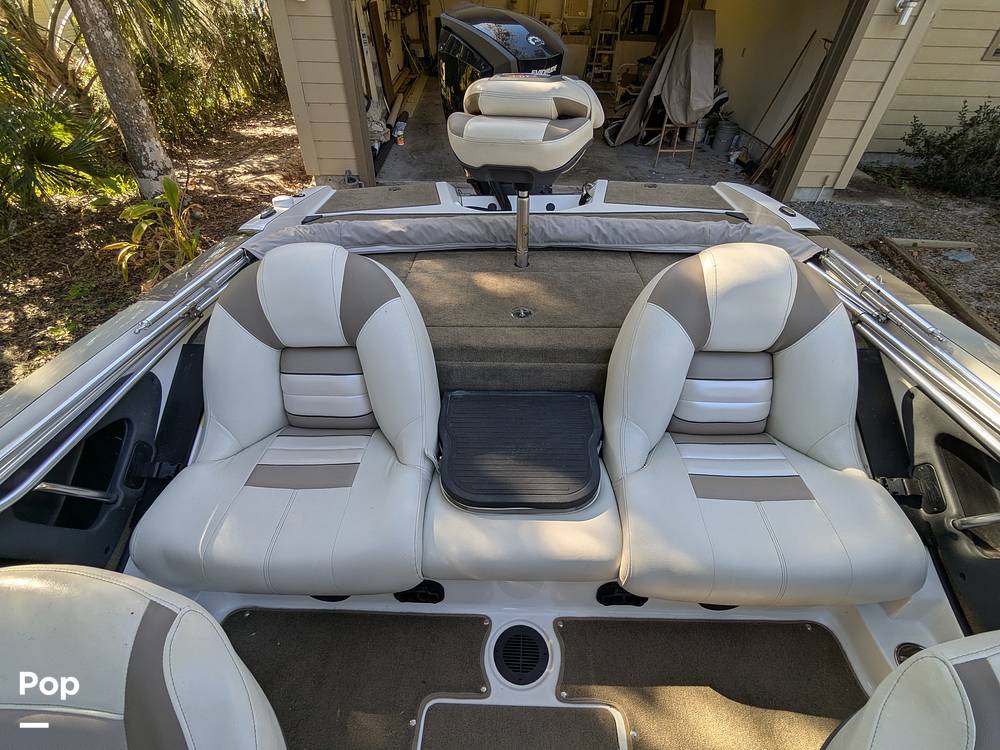 Slide: The Image of Ranger Boats Reata 212 LS 2019 - 14968073