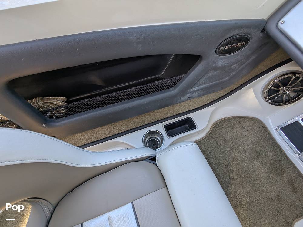 Slide: The Image of Ranger Boats Reata 212 LS 2019 - 14968079