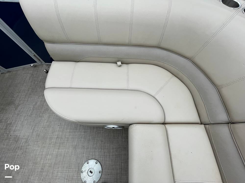 Slide: The Image of Ranger Boats Reata 220C 2018 - 13118813