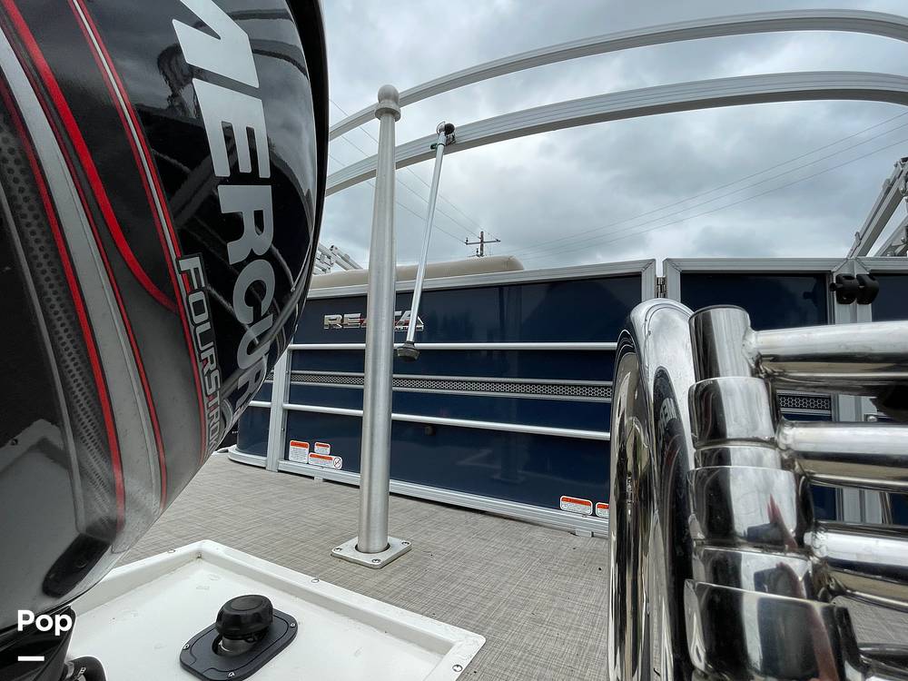 Slide: The Image of Ranger Boats Reata 220C 2018 - 13118859