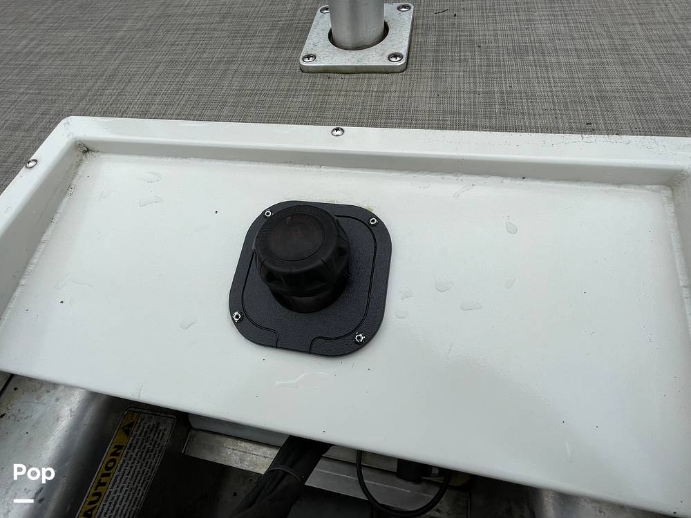 Slide: The Image of Ranger Boats Reata 220C 2018 - 13118860