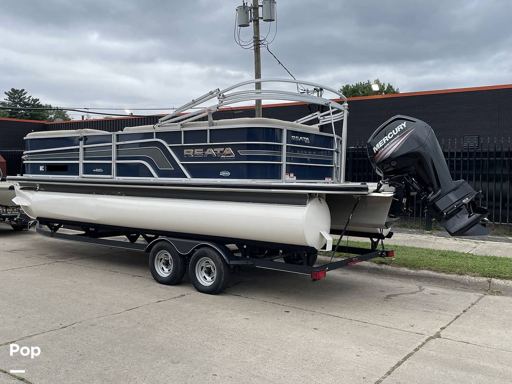 Slide: The Image of Ranger Boats Reata 220C 2018 - 13118861