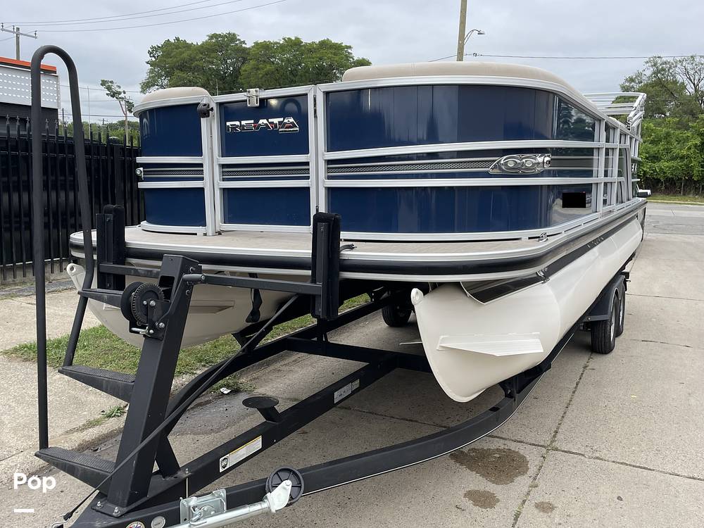 Slide: The Image of Ranger Boats Reata 220C 2018 - 13118864