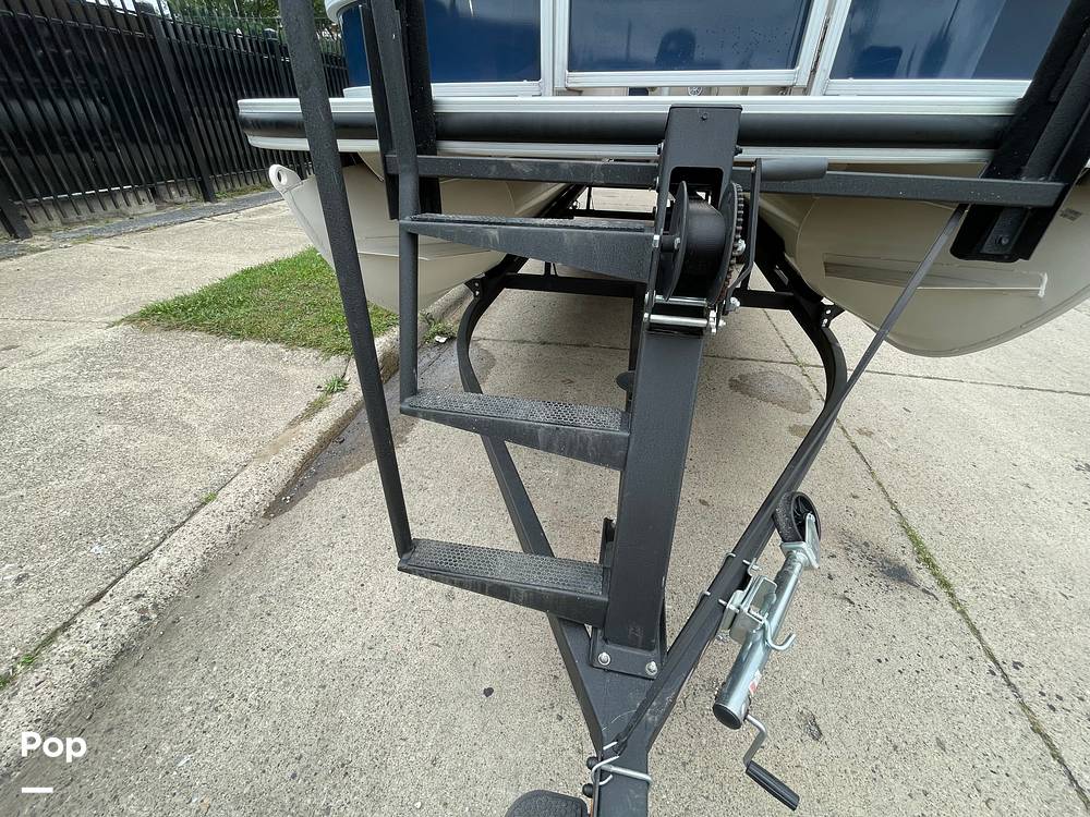 Slide: The Image of Ranger Boats Reata 220C 2018 - 13118875
