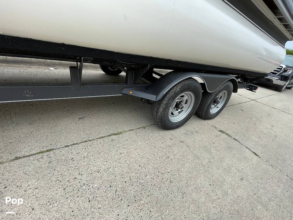 Slide: The Image of Ranger Boats Reata 220C 2018 - 13118879