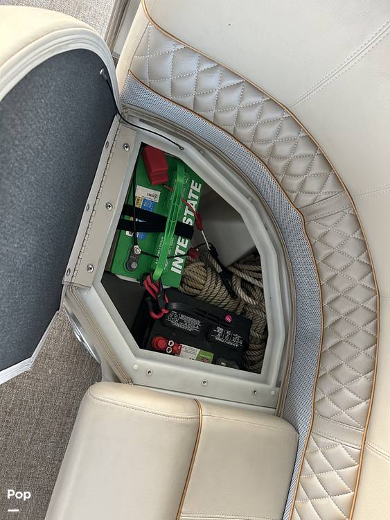 Slide: The Image of Ranger Boats Reata 223FC 2023 - 14828438