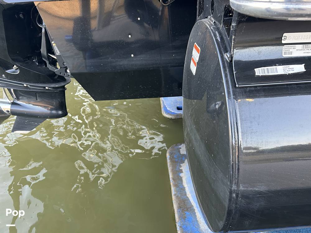 Slide: The Image of Ranger Boats Reata 223FC 2023 - 14828382