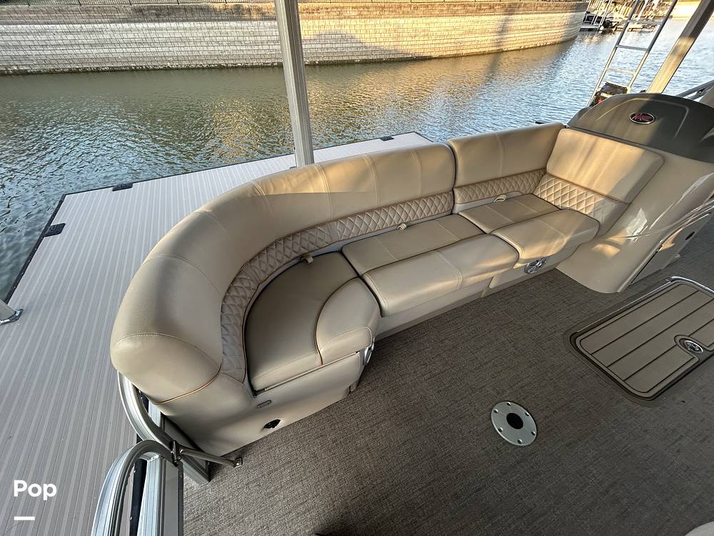 Slide: The Image of Ranger Boats Reata 223FC 2023 - 14828388