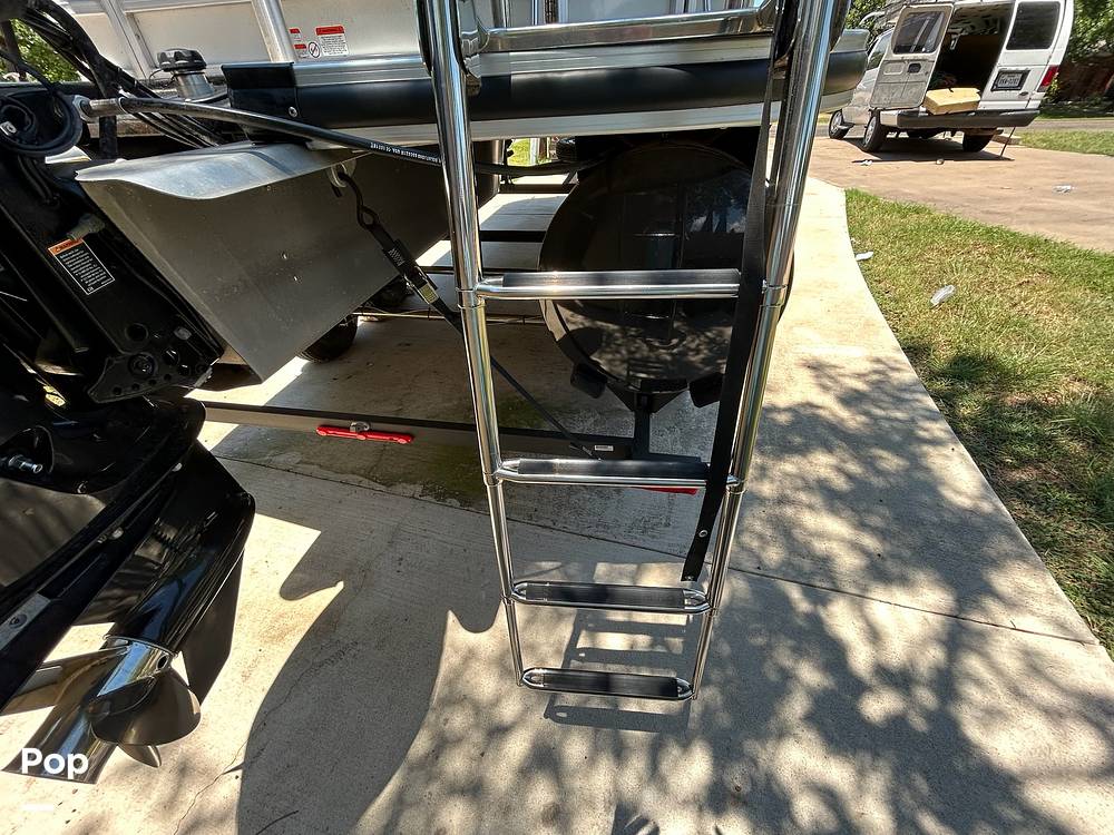 Slide: The Image of Ranger Boats Reata RP 200C 2019 - 14438114