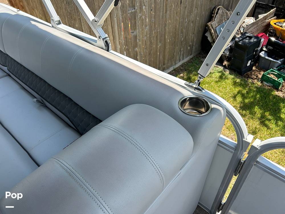 Slide: The Image of Ranger Boats Reata RP 200C 2019 - 14438131