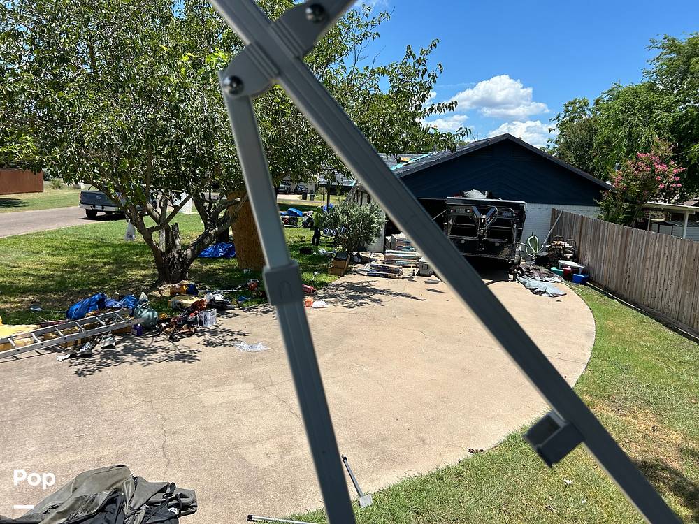 Slide: The Image of Ranger Boats Reata RP 200C 2019 - 14438137