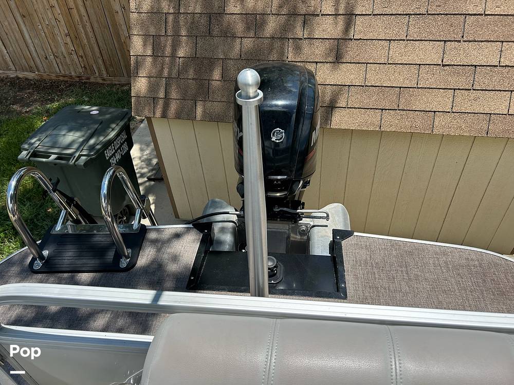 Slide: The Image of Ranger Boats Reata RP 200C 2019 - 14438143