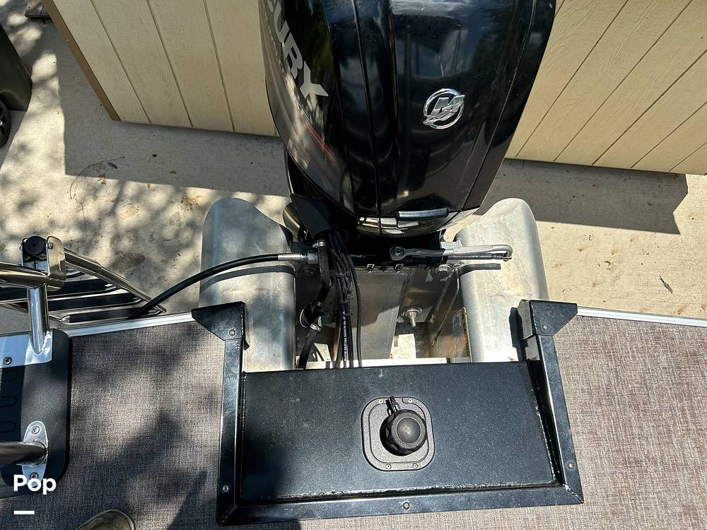 Slide: The Image of Ranger Boats Reata RP 200C 2019 - 14438169