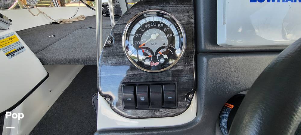 Slide: The Image of Ranger Boats Reatta 211 VS 2013 - 15678244