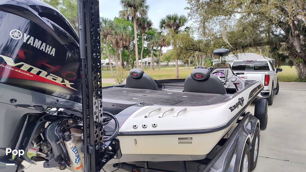 Slide: The Image of Ranger Boats Z520 2012 - 11