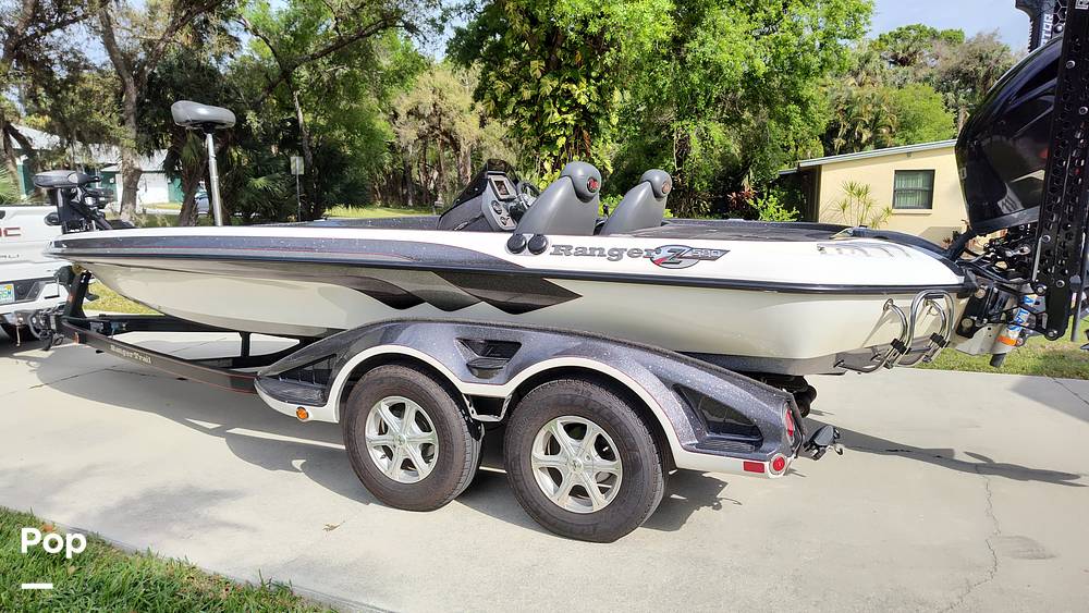 Slide: The Image of Ranger Boats Z520 2012 - 49