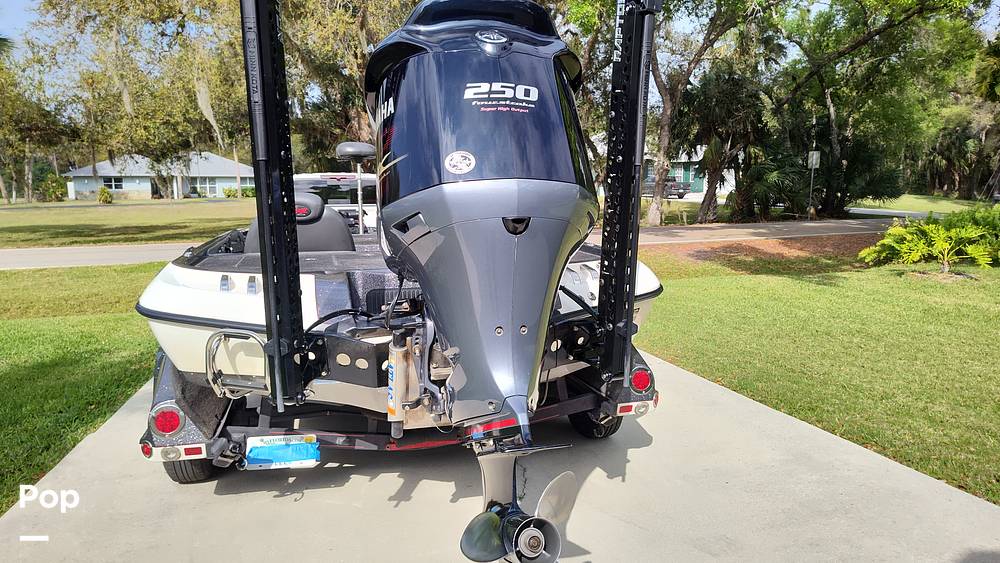 Slide: The Image of Ranger Boats Z520 2012 - 50