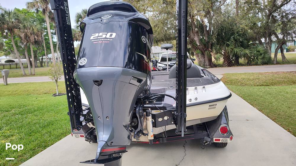 Slide: The Image of Ranger Boats Z520 2012 - 9