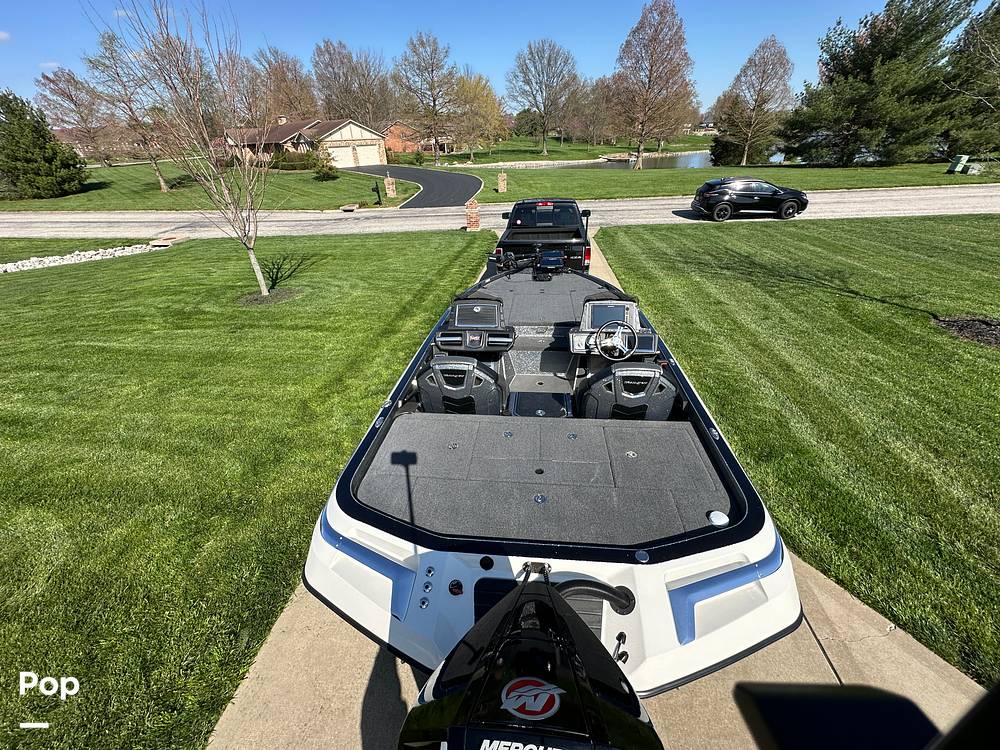 Slide: The Image of Ranger Boats Z520R 2023 - 15341261