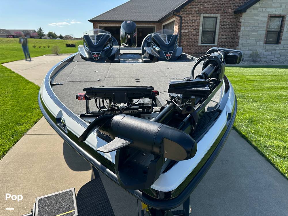 Slide: The Image of Ranger Boats Z520R 2023 - 15341251
