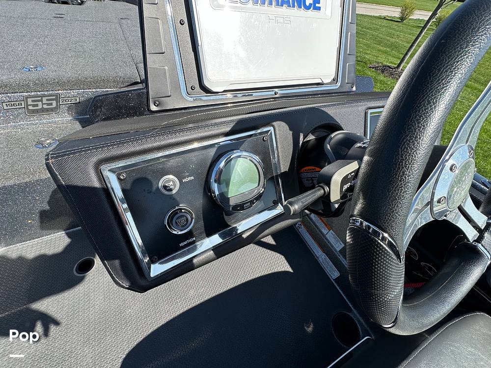 Slide: The Image of Ranger Boats Z520R 2023 - 15341277