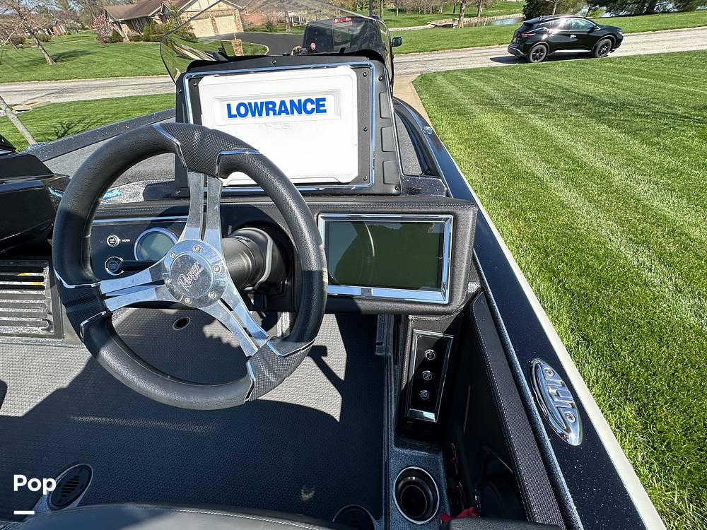 Slide: The Image of Ranger Boats Z520R 2023 - 15341278