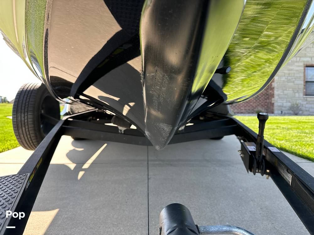 Slide: The Image of Ranger Boats Z520R 2023 - 15341252