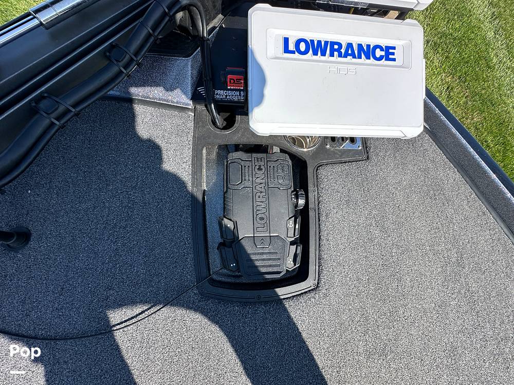 Slide: The Image of Ranger Boats Z520R 2023 - 15341284