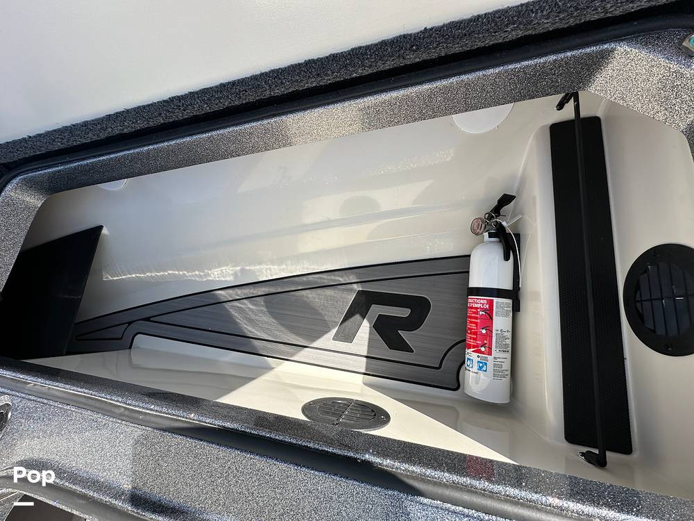 Slide: The Image of Ranger Boats Z520R 2023 - 15341293