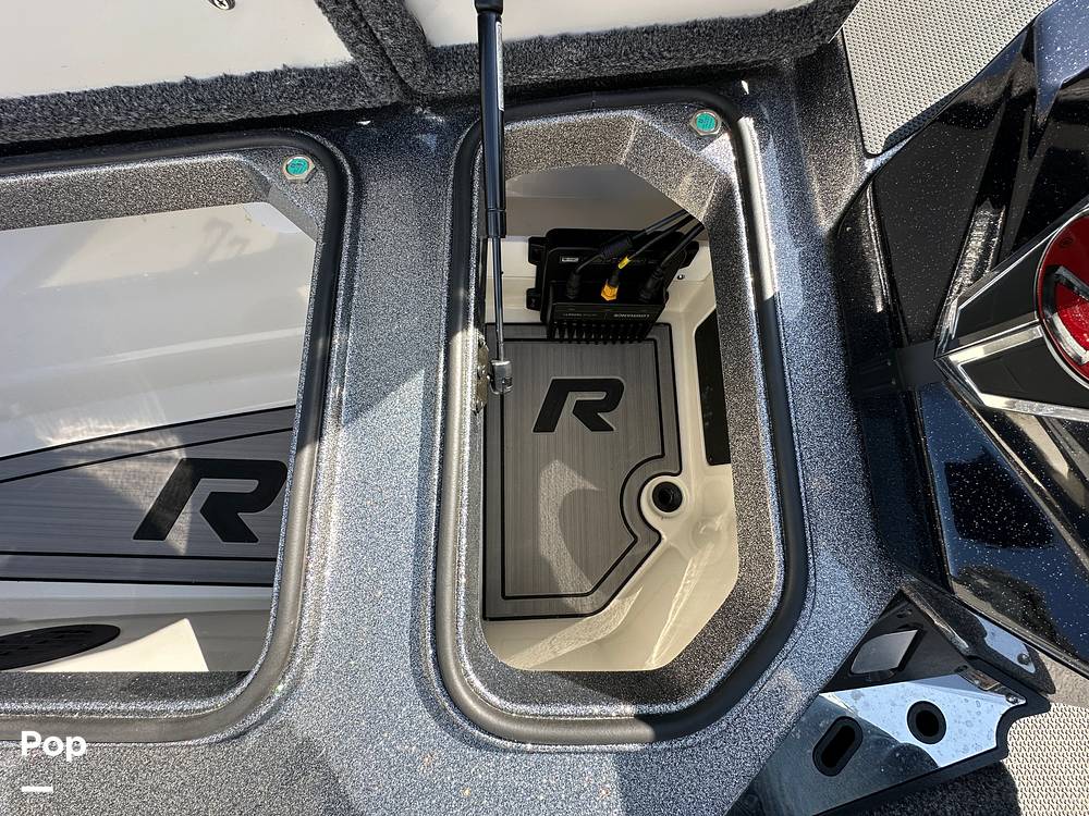 Slide: The Image of Ranger Boats Z520R 2023 - 15341294