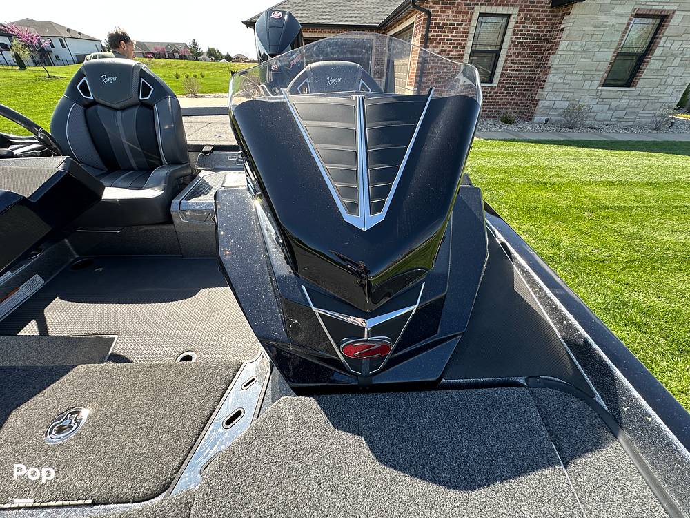 Slide: The Image of Ranger Boats Z520R 2023 - 15341296