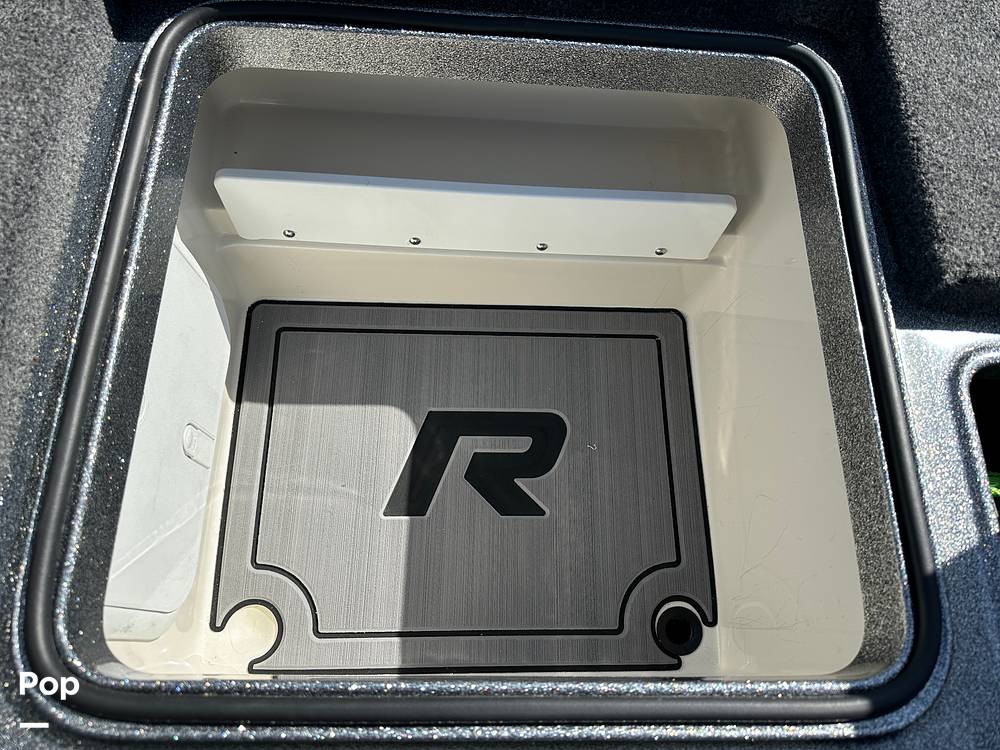 Slide: The Image of Ranger Boats Z520R 2023 - 15341305
