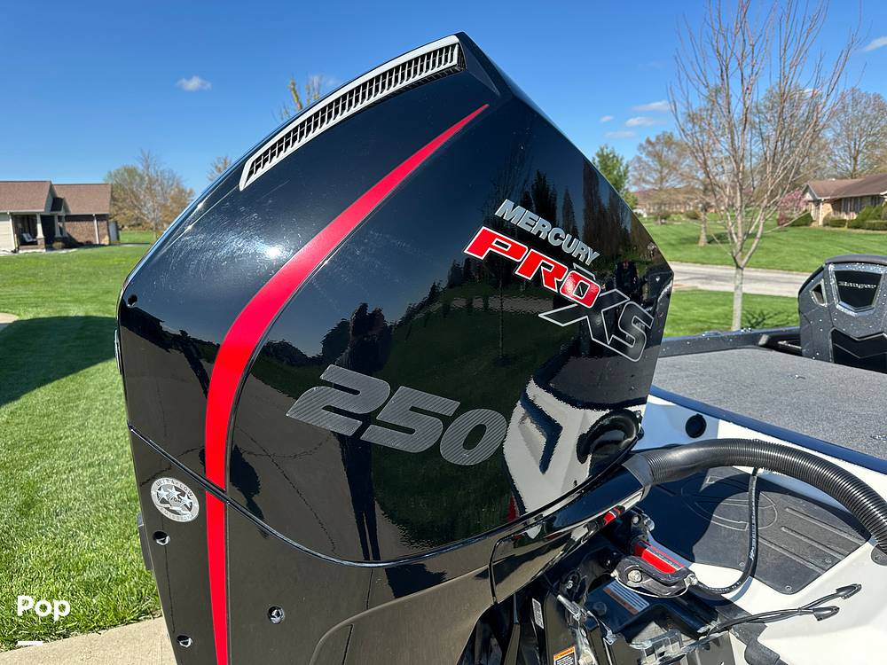 Slide: The Image of Ranger Boats Z520R 2023 - 15341332