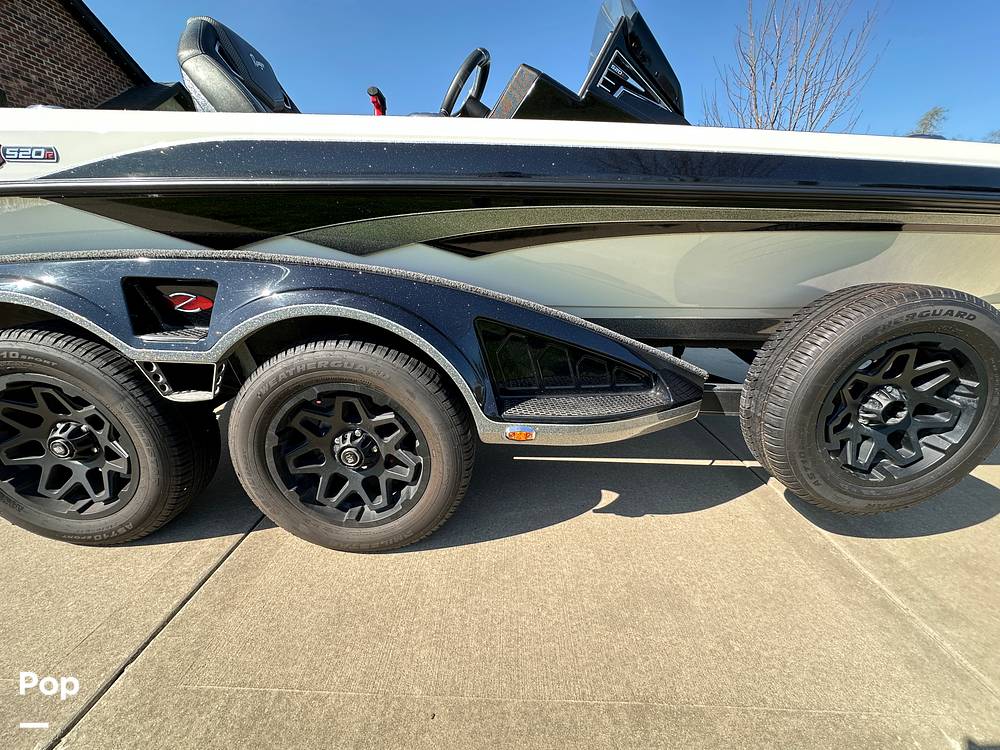 Slide: The Image of Ranger Boats Z520R 2023 - 15341335
