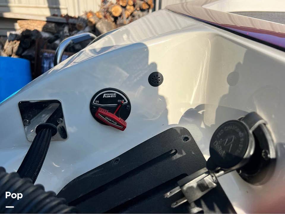 Slide: The Image of Ranger Boats Z521C 2017 - 15400298