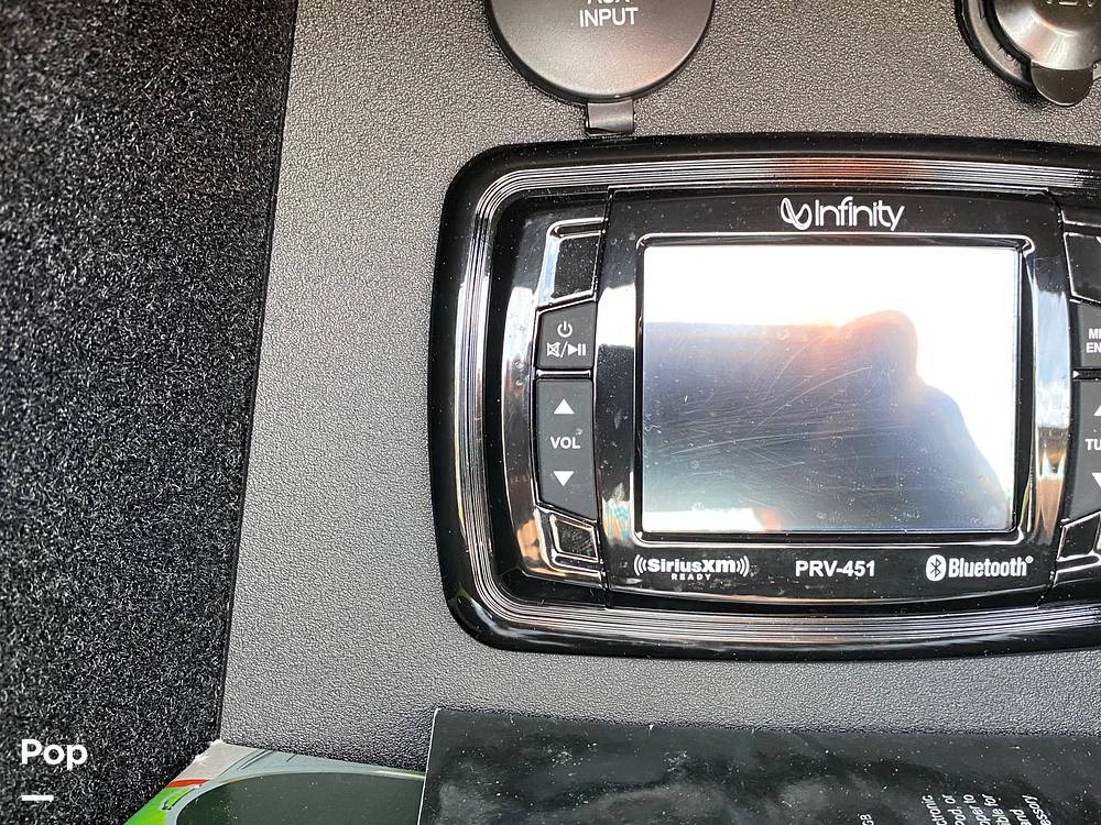 Slide: The Image of Ranger Boats Z521L Icon Comanche 2018 - 44