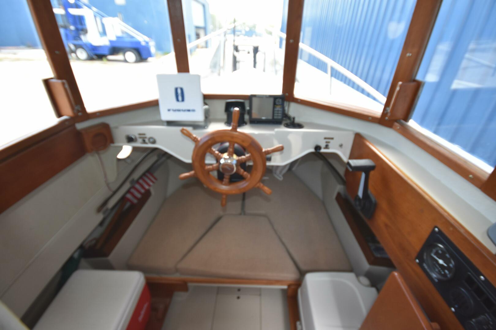 Slide: The Image of Ranger Tug R-21 1994 - 5179409