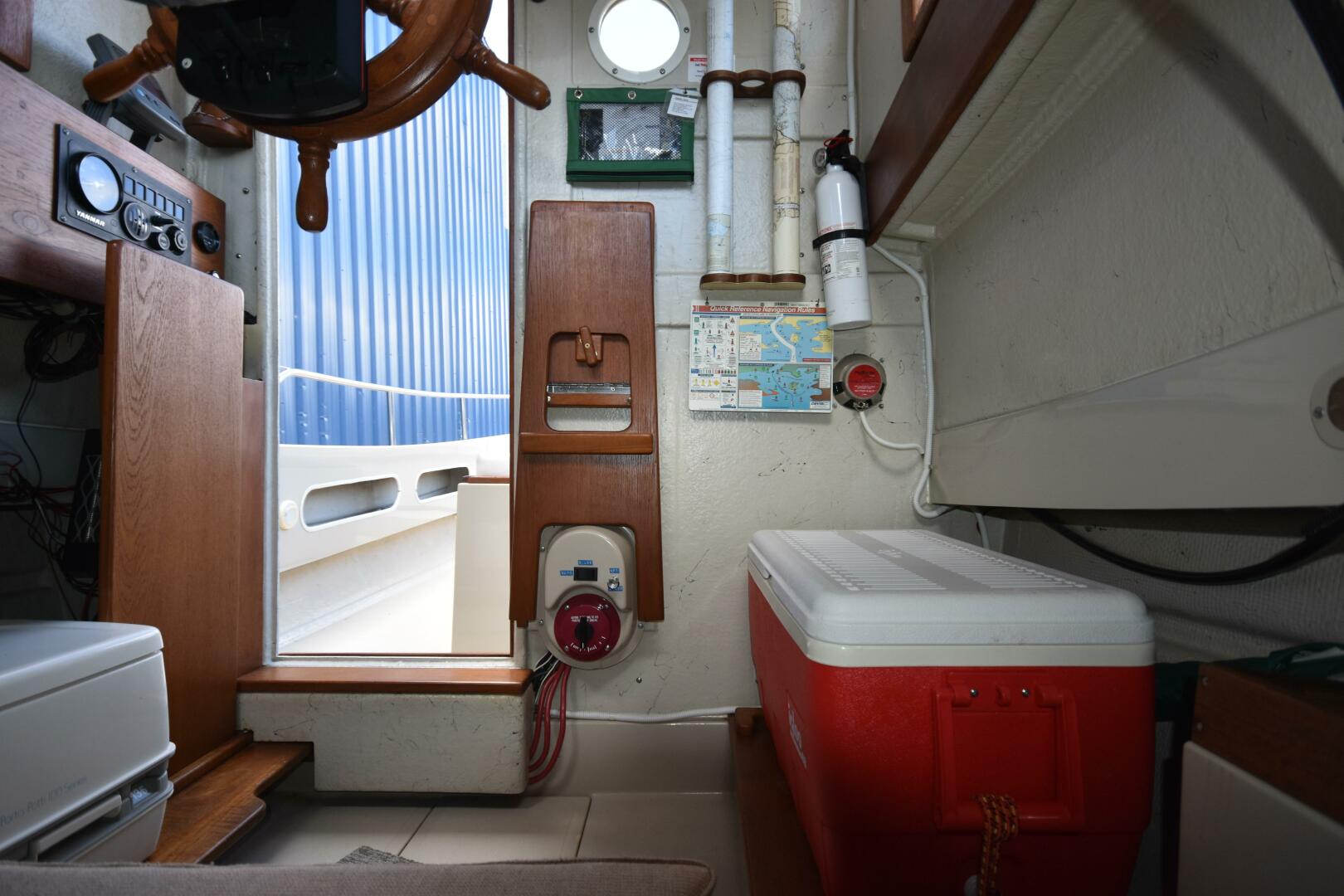 Slide: The Image of Ranger Tug R-21 1994 - 5179416