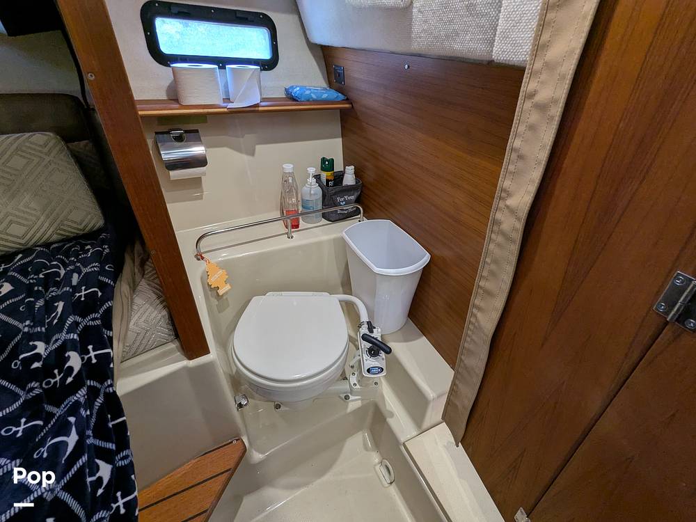 Slide: The Image of Ranger Tug R-23 2020 - 15268344