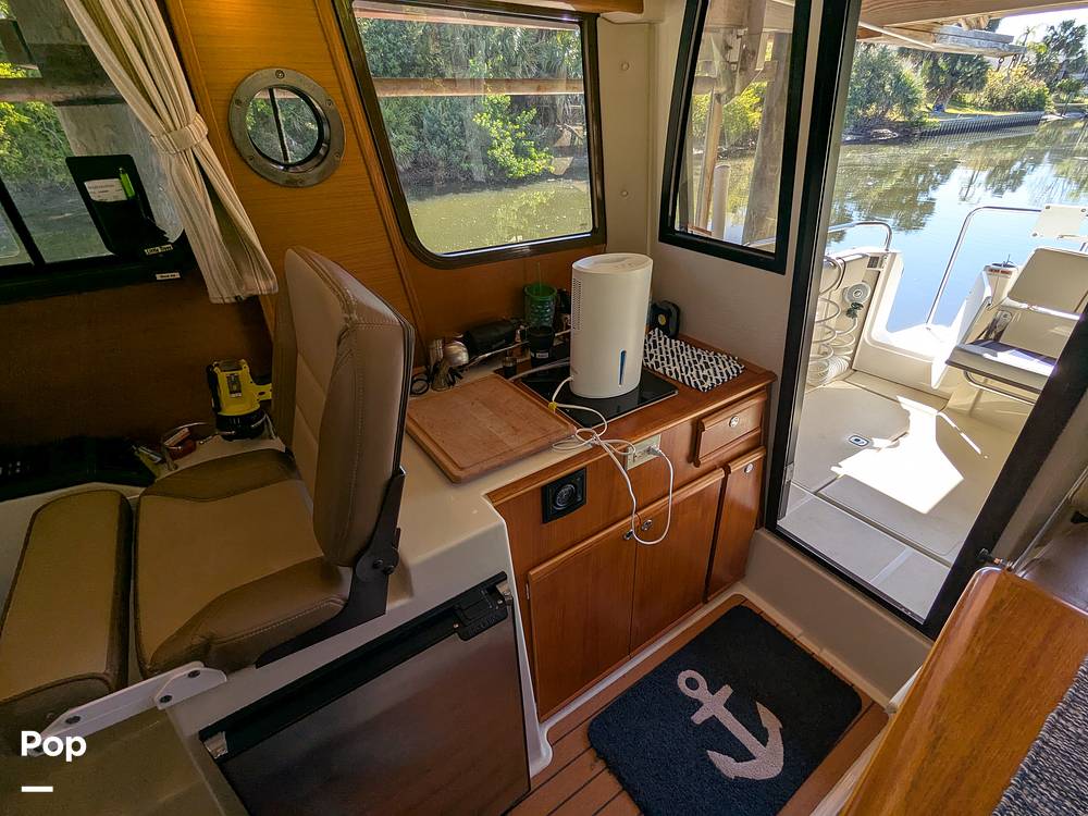 Slide: The Image of Ranger Tug R-23 2020 - 15268365