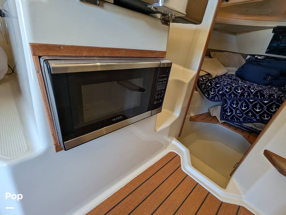 Slide: The Image of Ranger Tug R-23 2020 - 15268385