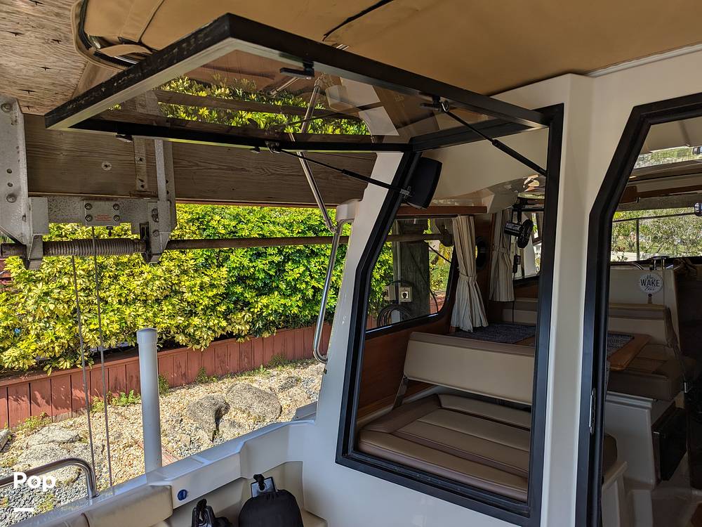 Slide: The Image of Ranger Tug R-23 2020 - 15268426