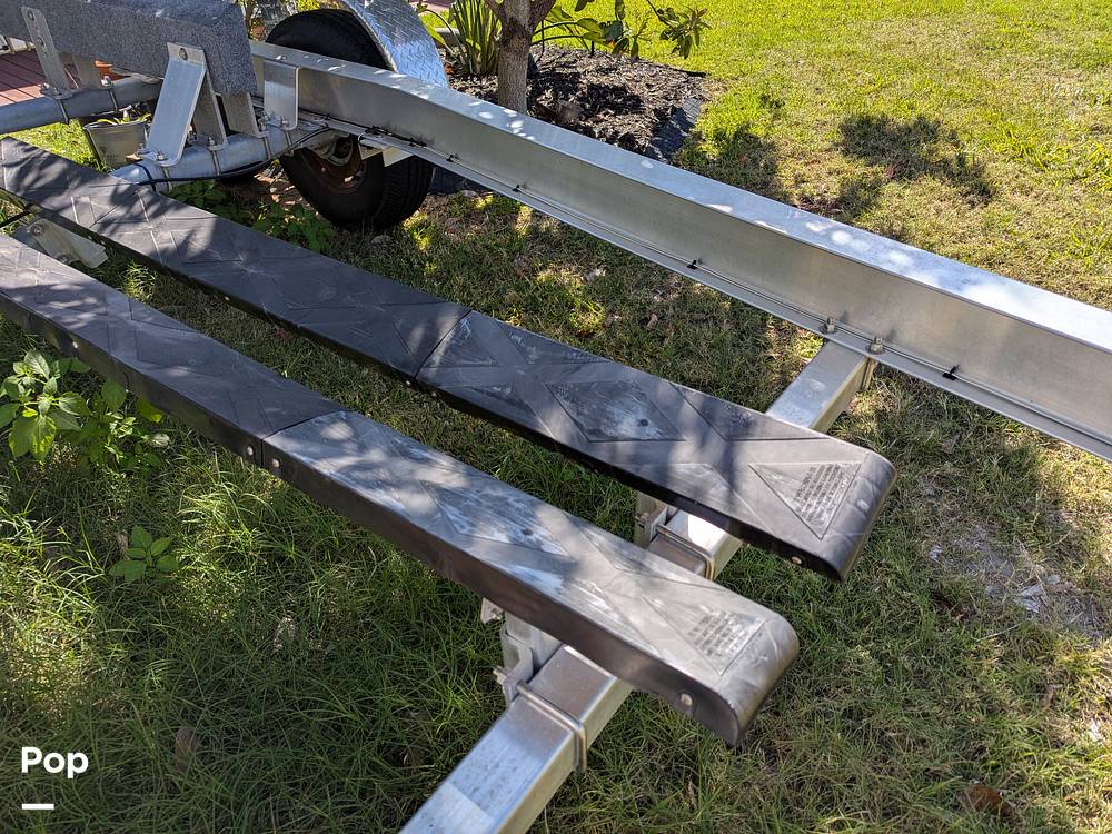 Slide: The Image of Ranger Tug R-23 2020 - 15280173