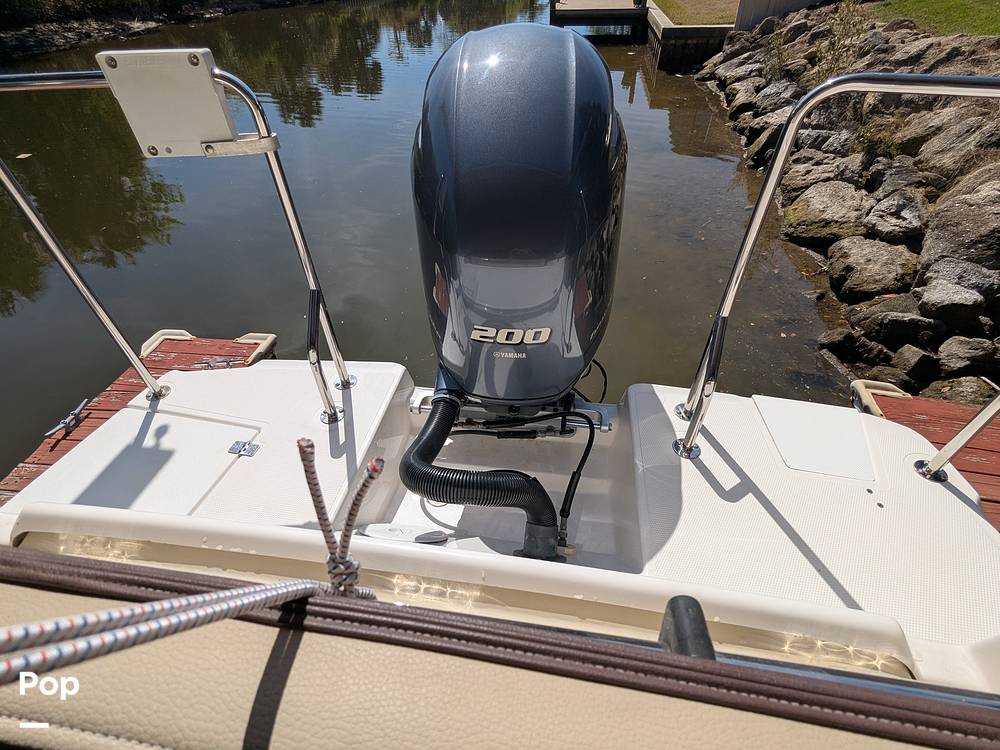 Slide: The Image of Ranger Tug R-23 2020 - 15268448