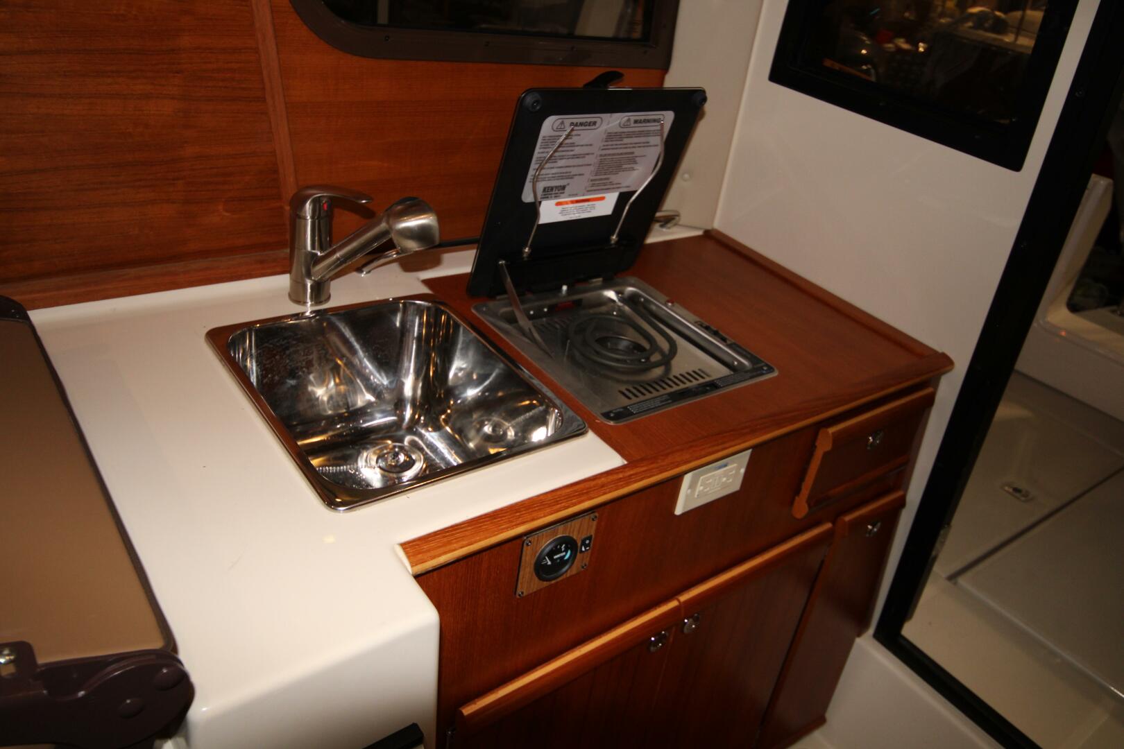 Slide: The Image of Ranger Tug R-23 2021 - 5434927