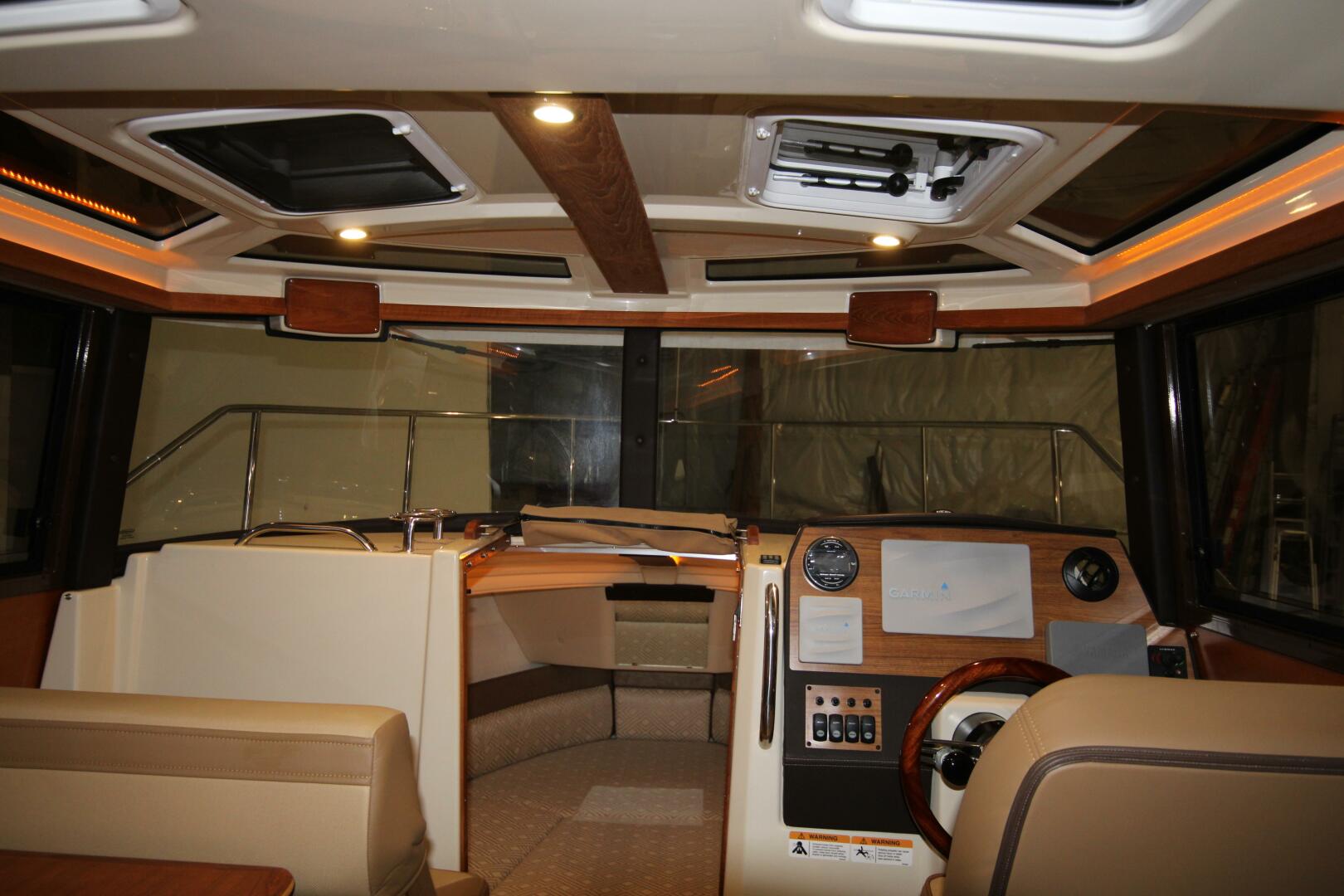 Slide: The Image of Ranger Tug R-23 2021 - 5434936