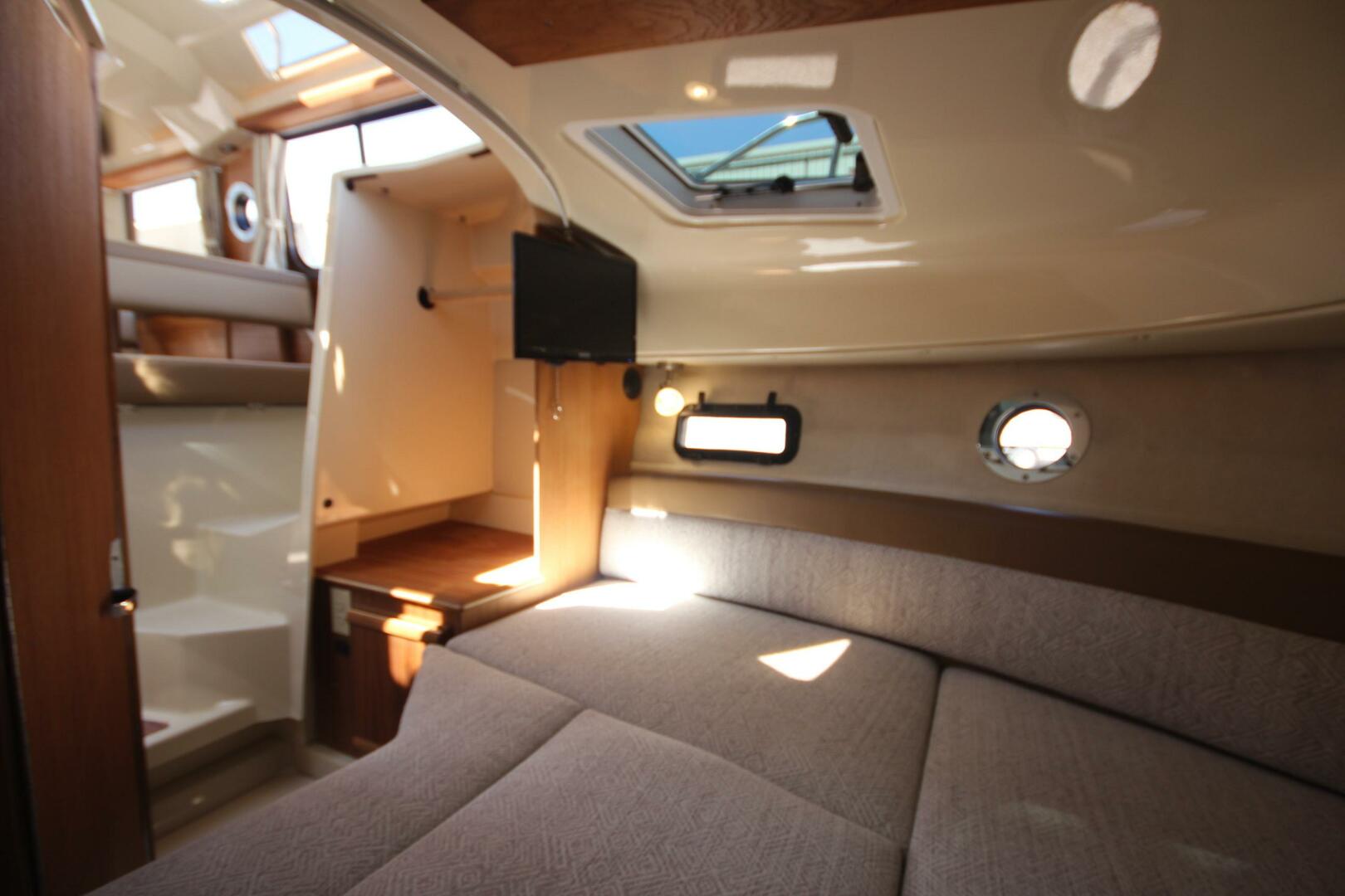 Slide: The Image of Ranger Tug R-25 Luxury Edition 2025 - 5594818